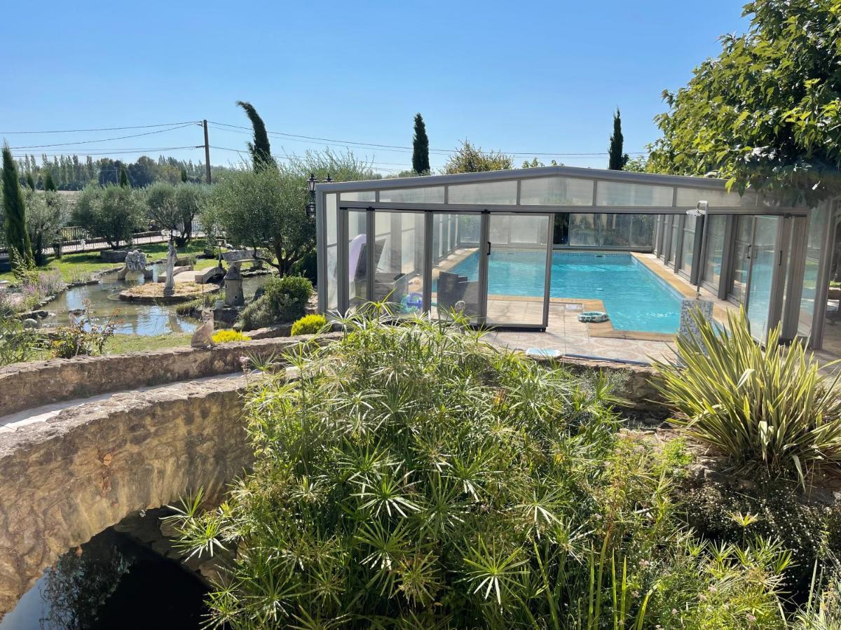Studio Les Petits Lutins Entraigues-sur-la-Sorgue Exterior photo