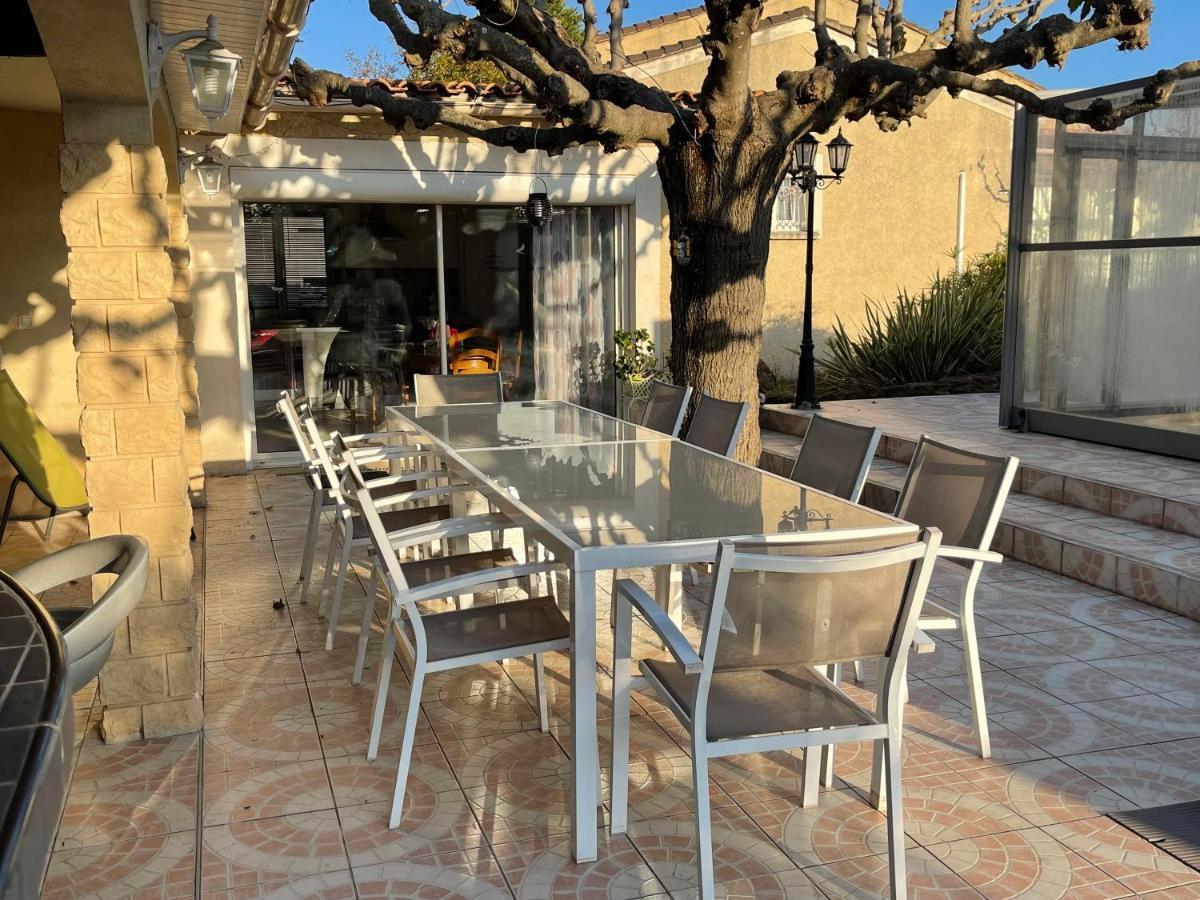 Studio Les Petits Lutins Entraigues-sur-la-Sorgue Exterior photo