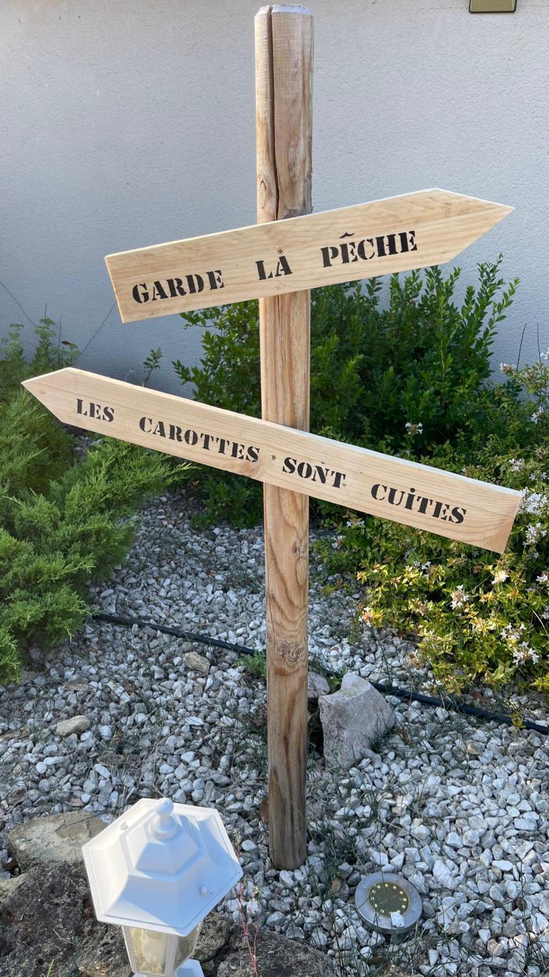 Studio Les Petits Lutins Entraigues-sur-la-Sorgue Exterior photo